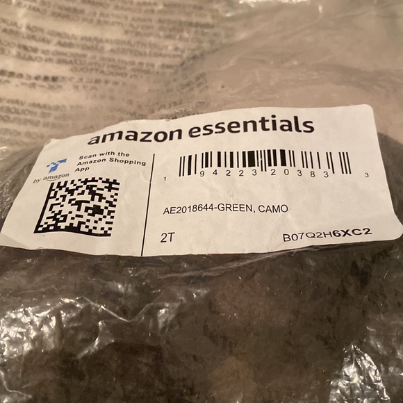 Kids, Toddler (2T) Camouflage Fleece Pullover. Pocket in front for hands. NWT - Picture 10 of 10